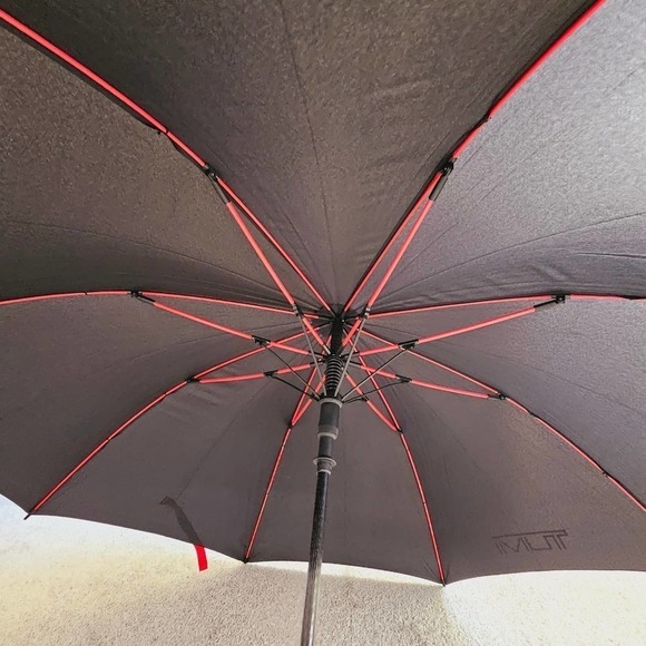 TUMI large unisex umbrella black and red - Picture 5 of 8